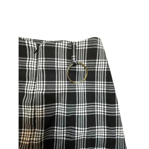 I. Am. Gia. Size Small Mini Skirt with two large rings attached to each side. - Picture 3 of 7